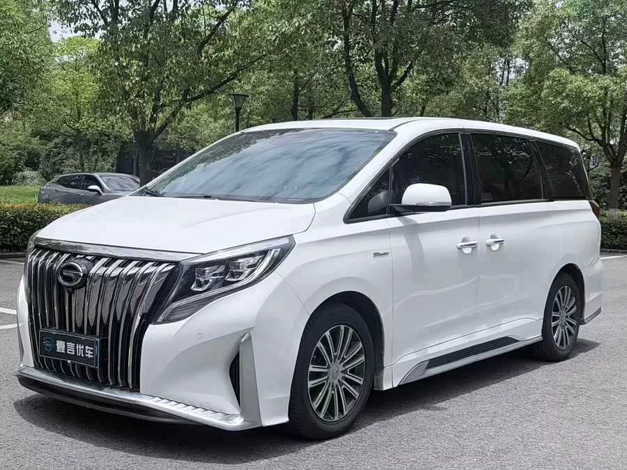 GAC Trumpchi M8