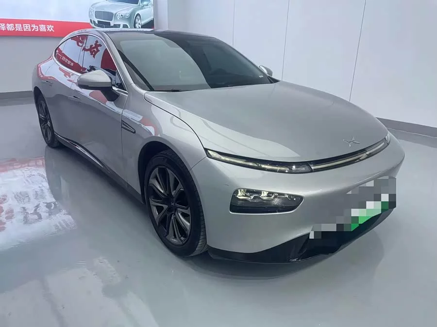 Xpeng P7