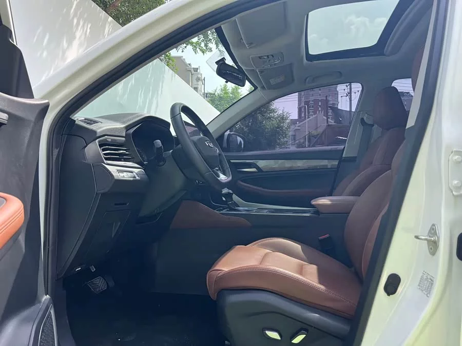 Geely Vision X6