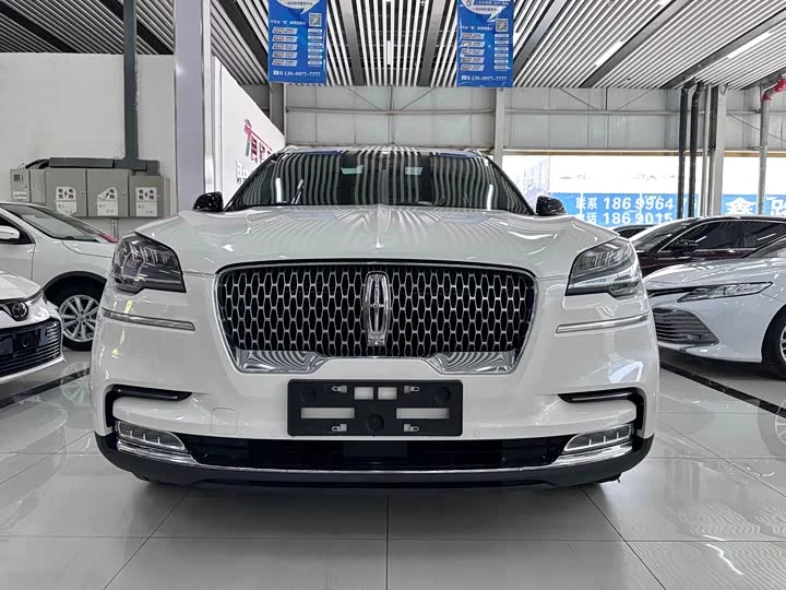 Lincoln aviator