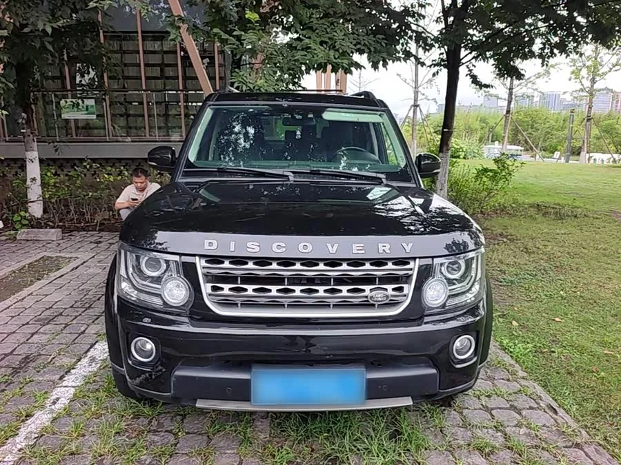Land Rover finds