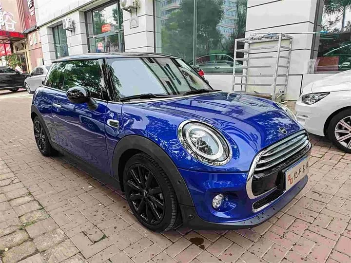 MINI 