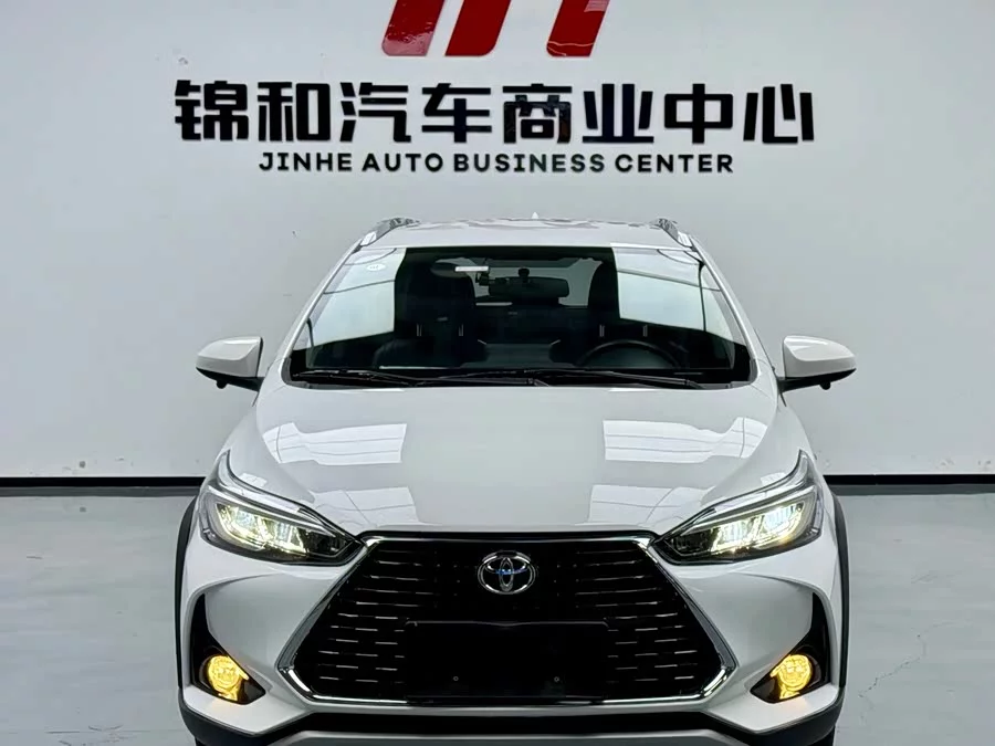 Toyota YARiS L