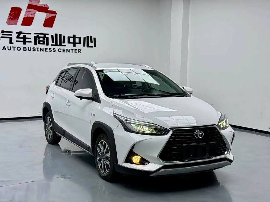Toyota YARiS L