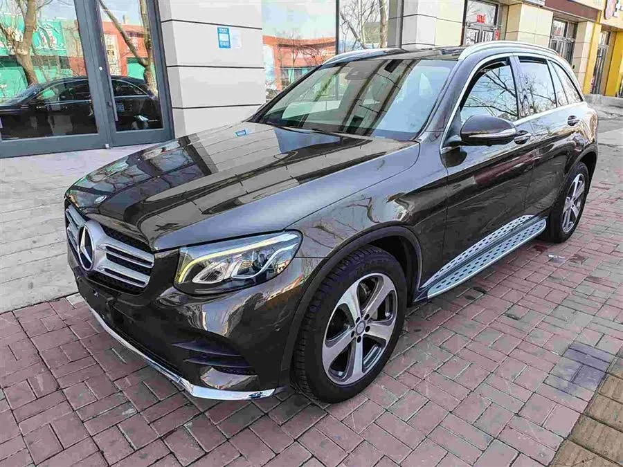 Mercedes Benz GLC