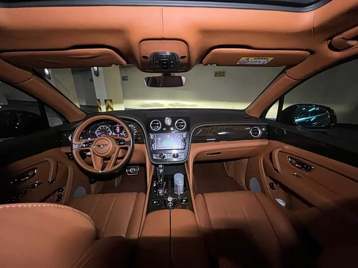 Bentley Bentayga