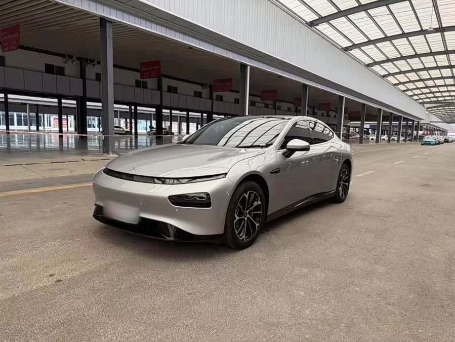 Xpeng P7