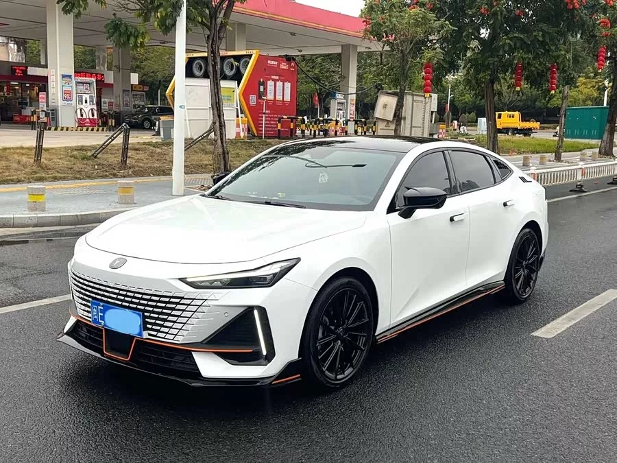 Changan UNI-V