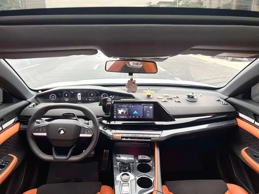 Changan UNI-V