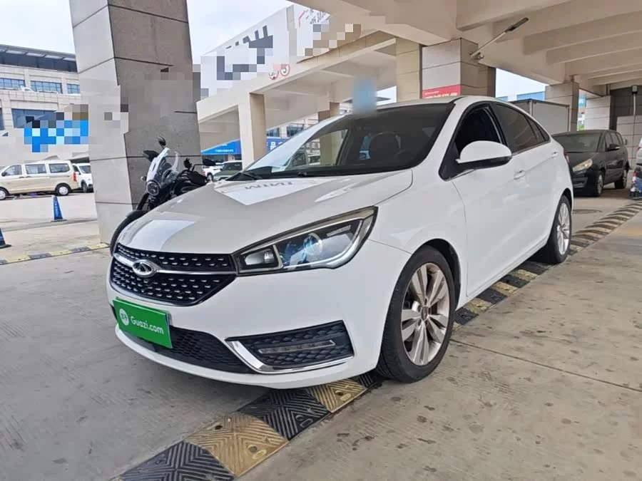 Chery Arrizo 5