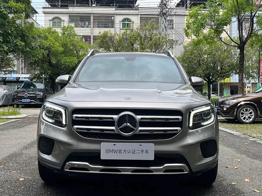 Mercedes Benz GLB
