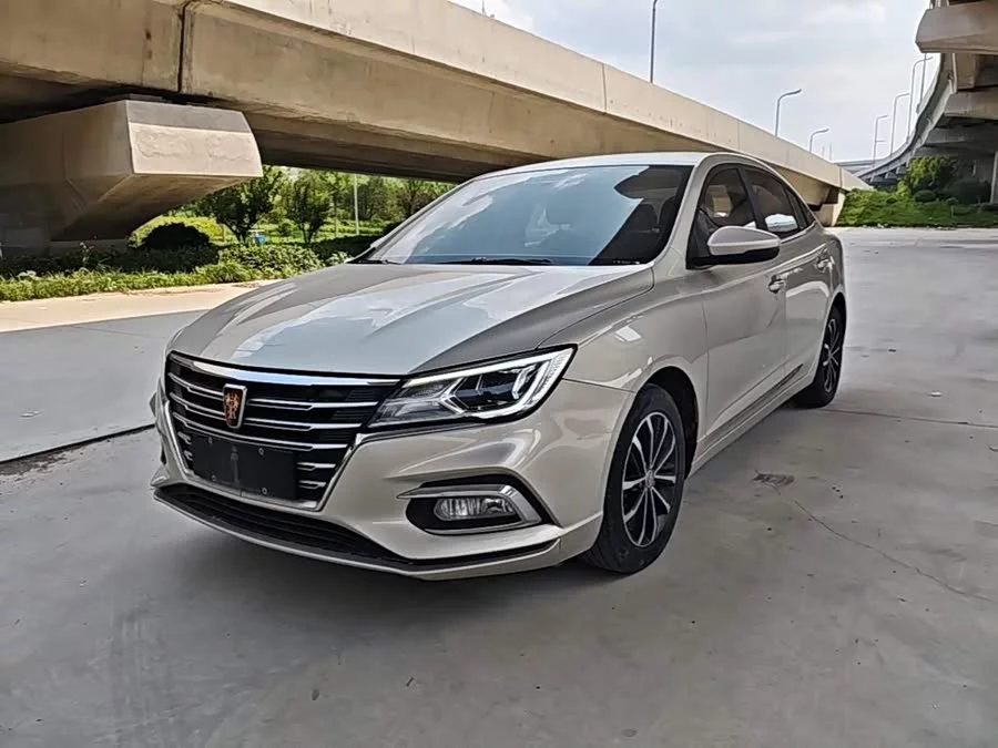 Roewe i5