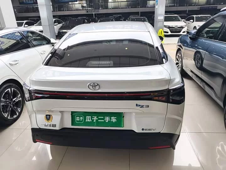 Toyota bZ3