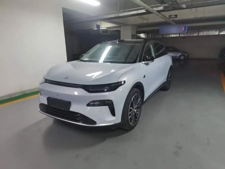 Leapmotor C11