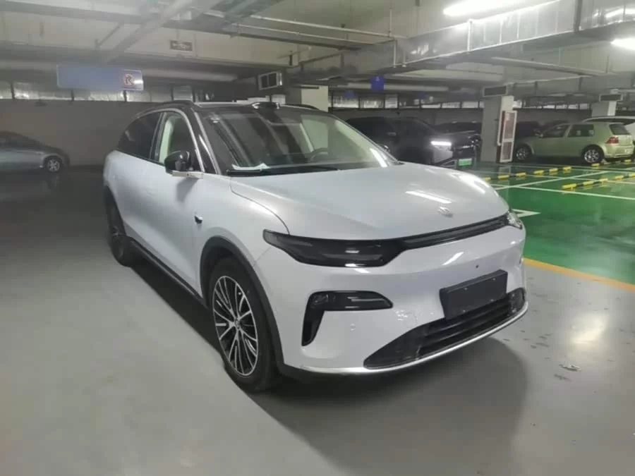 Leapmotor C11