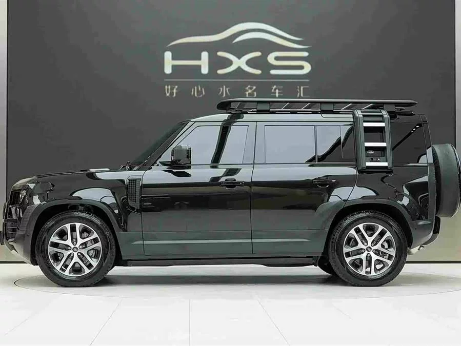 Land Rover guard