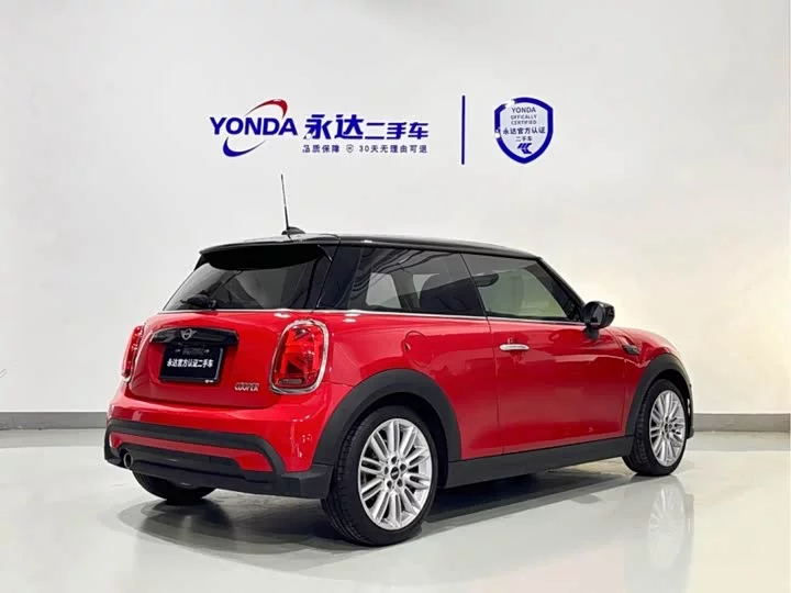 MINI 