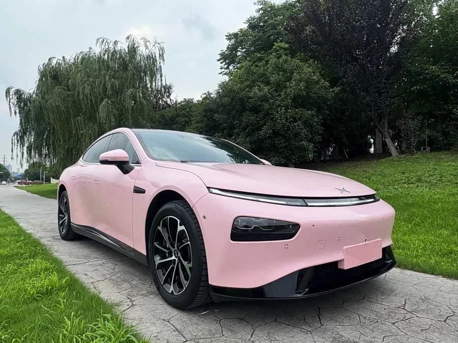 Xpeng P7