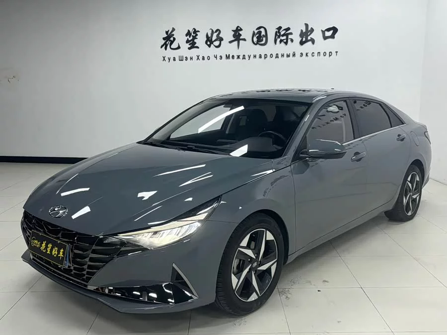 Hyundai Elantra