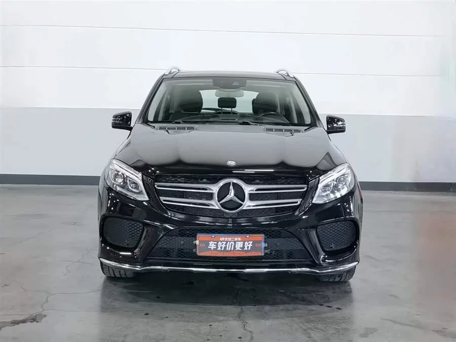 Mercedes Benz GLE (Imported)