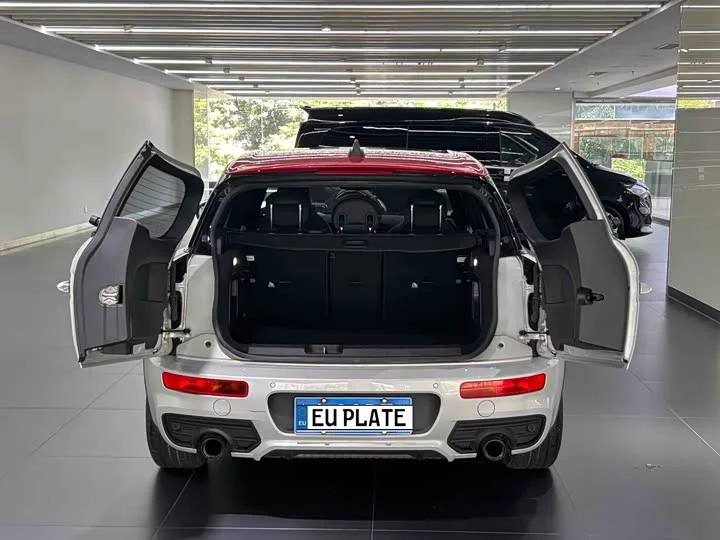 MINI JCW CLUBMAN