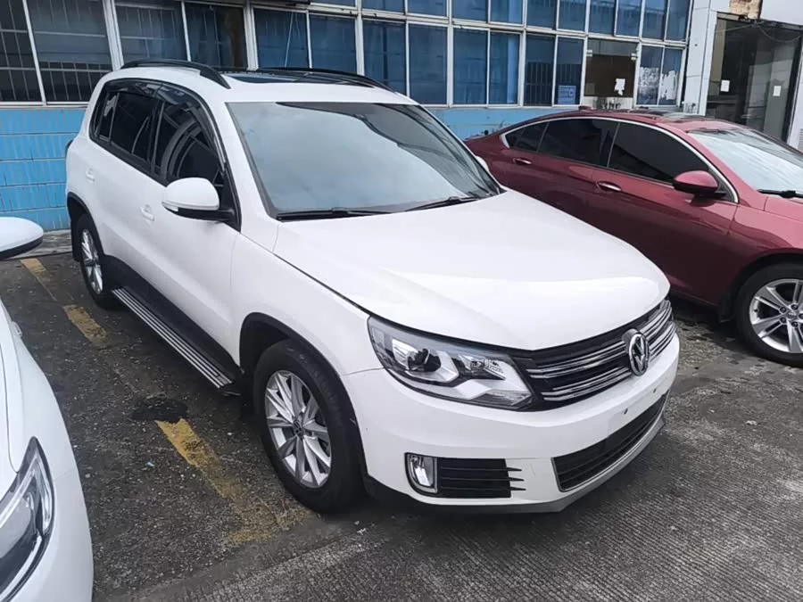 Volkswagen Tiguan