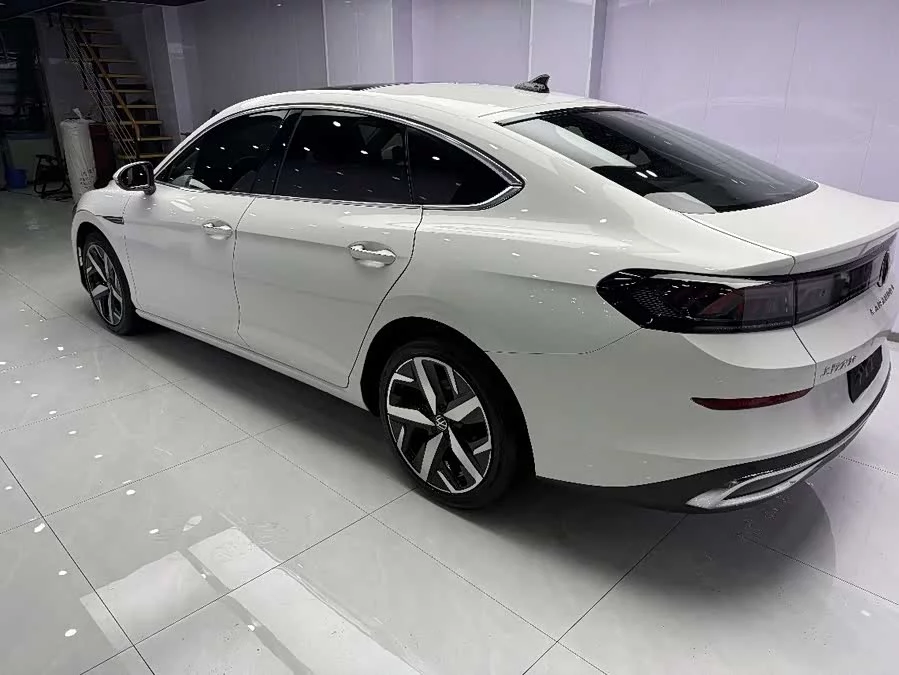 Volkswagen Lingdu