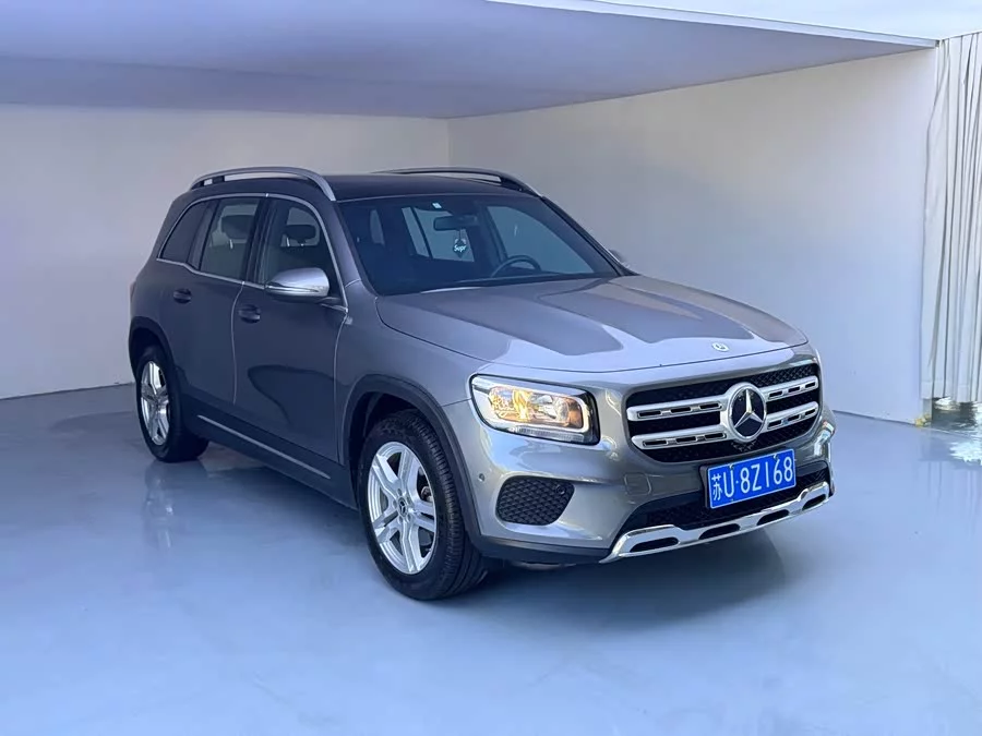 Mercedes Benz GLB