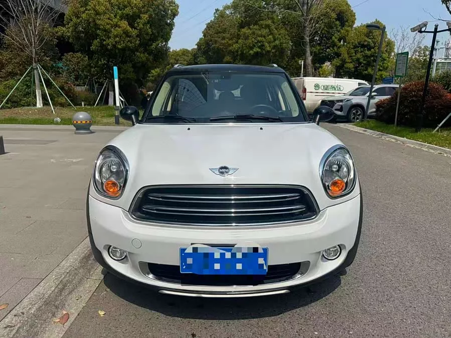 MINI COUNTRYMAN