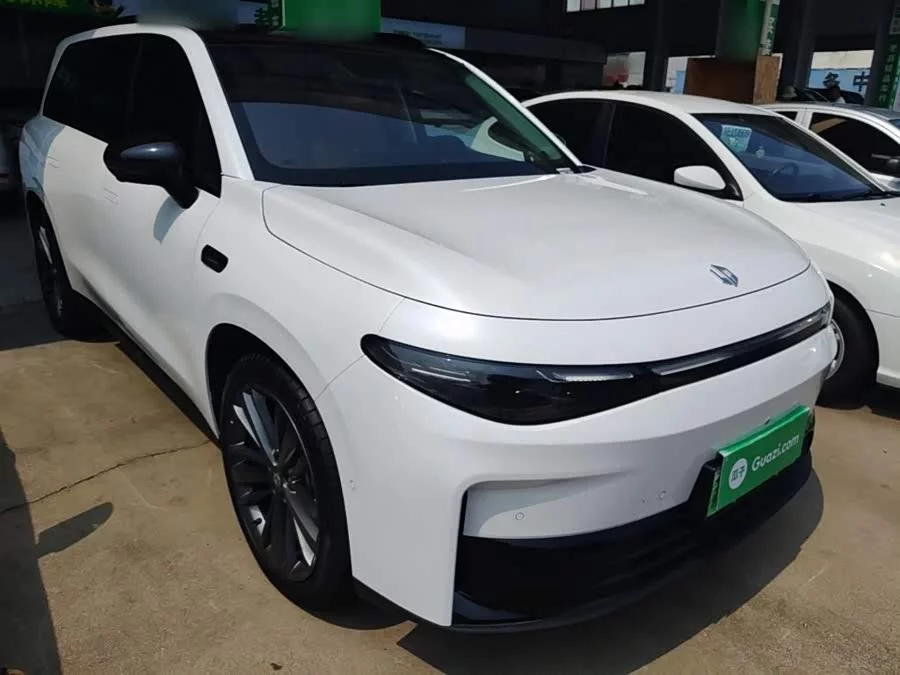 Leapmotor C16