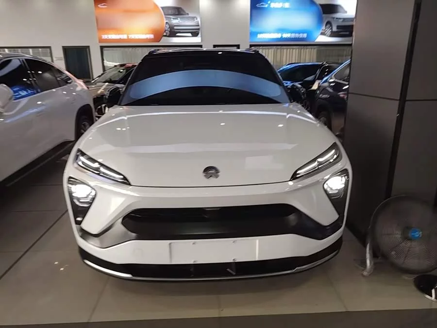 NIO ES6