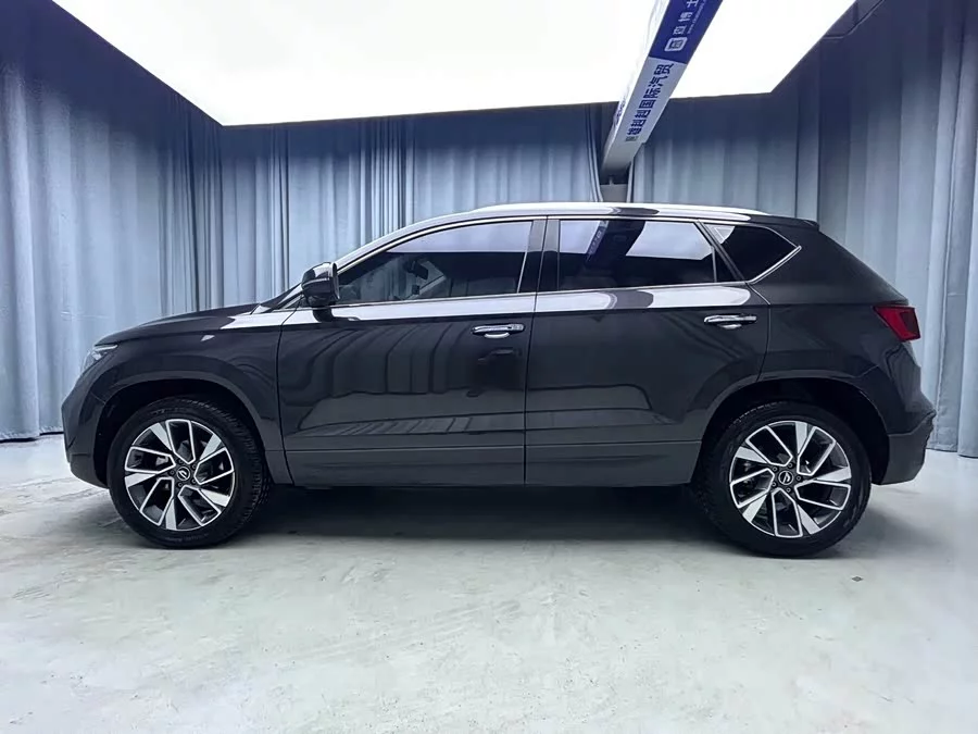 Jetta VS5