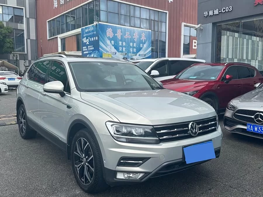 Volkswagen Tiguan L