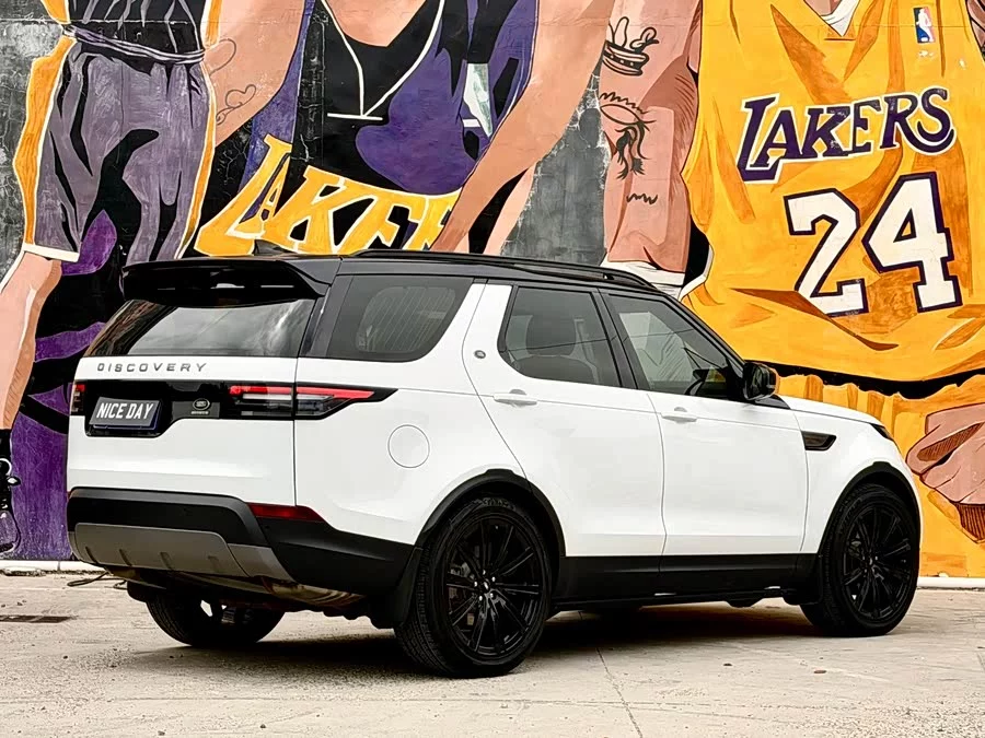Land Rover finds