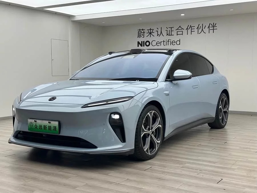 NIO ET5