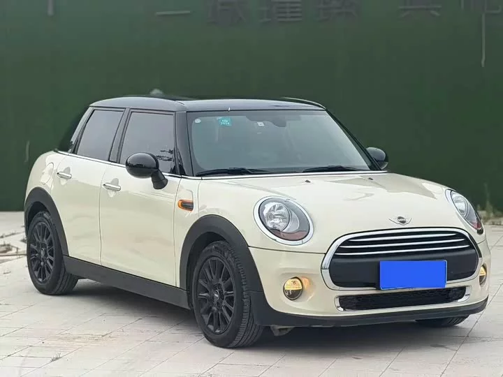 MINI 