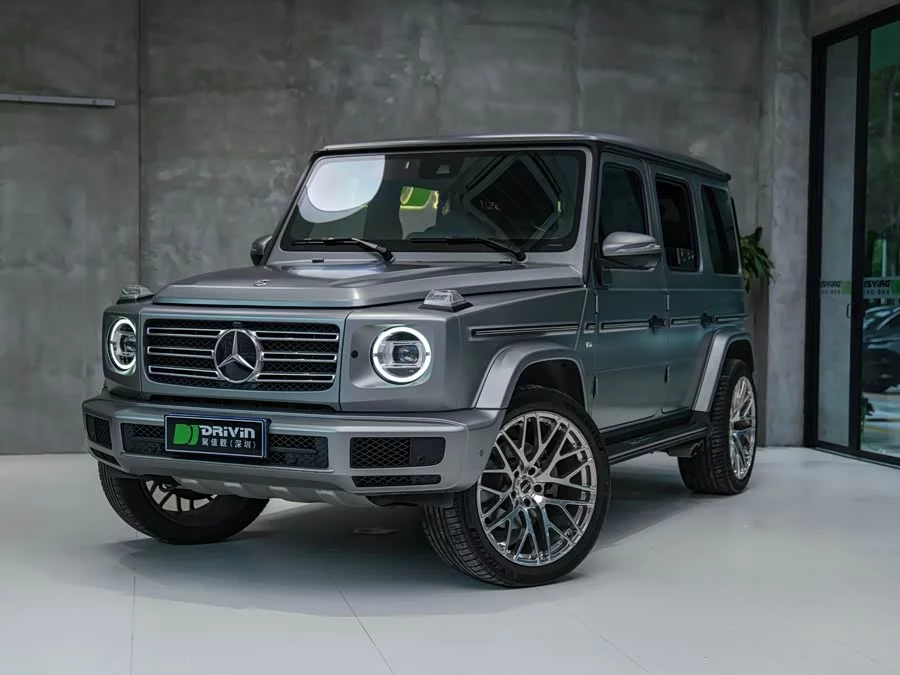 Mercedes Benz G-rated