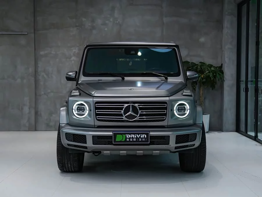 Mercedes Benz G-rated