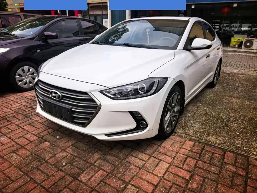 Hyundai elantra
