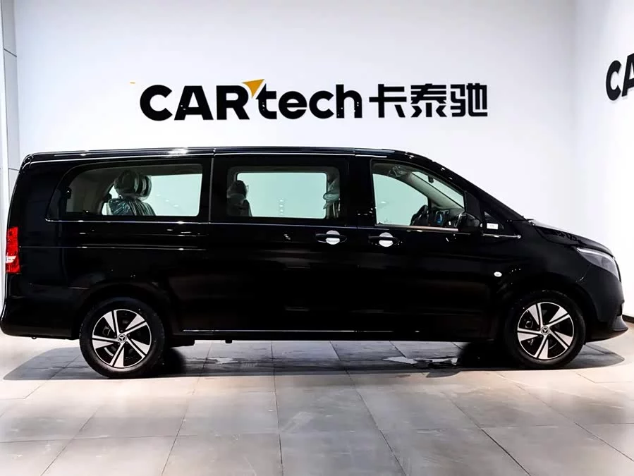 Mercedes Benz Vito