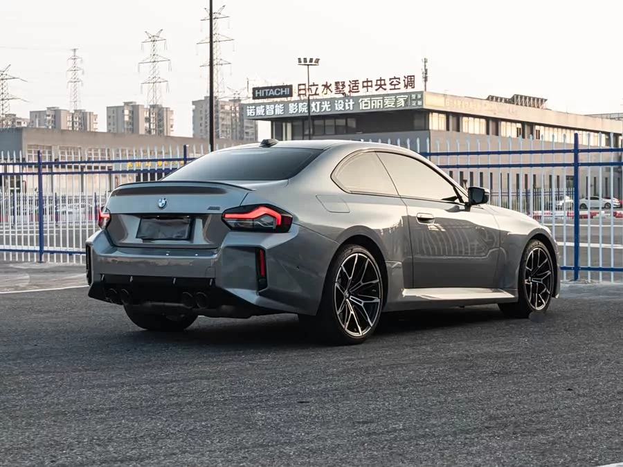 BMW M2