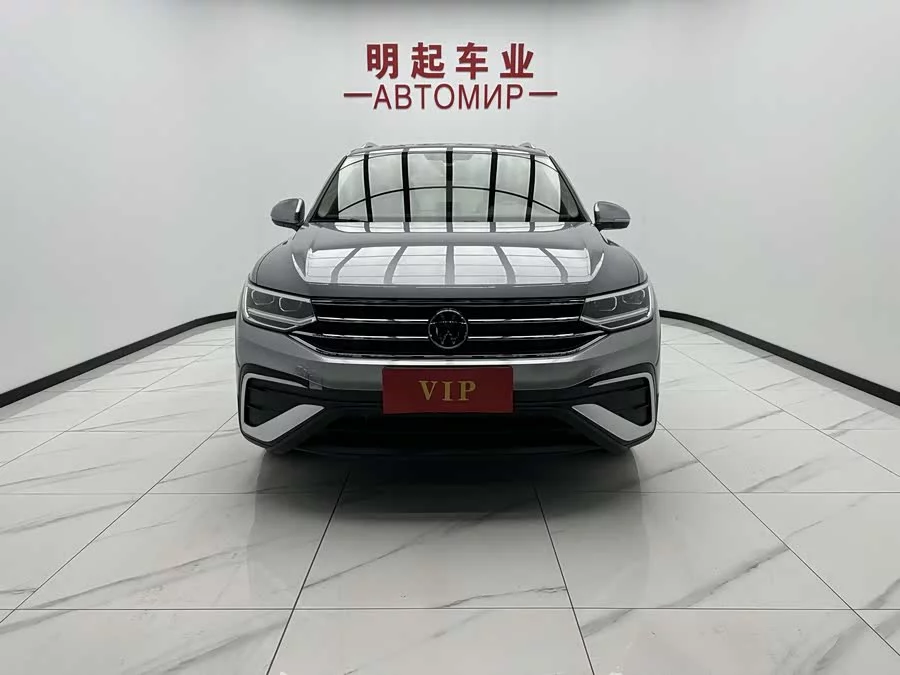 Volkswagen Tiguan L