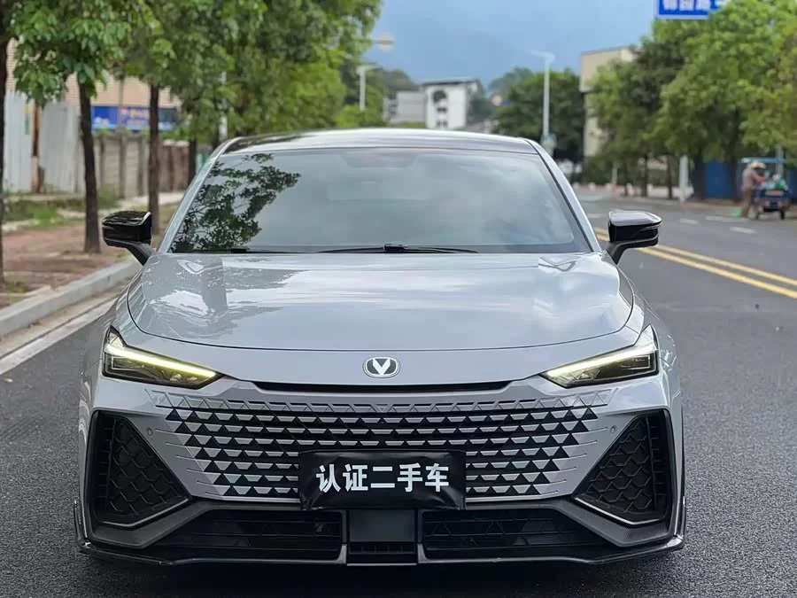 Changan UNI-V