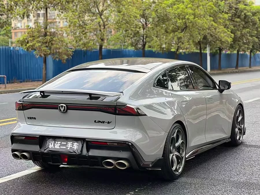 Changan UNI-V