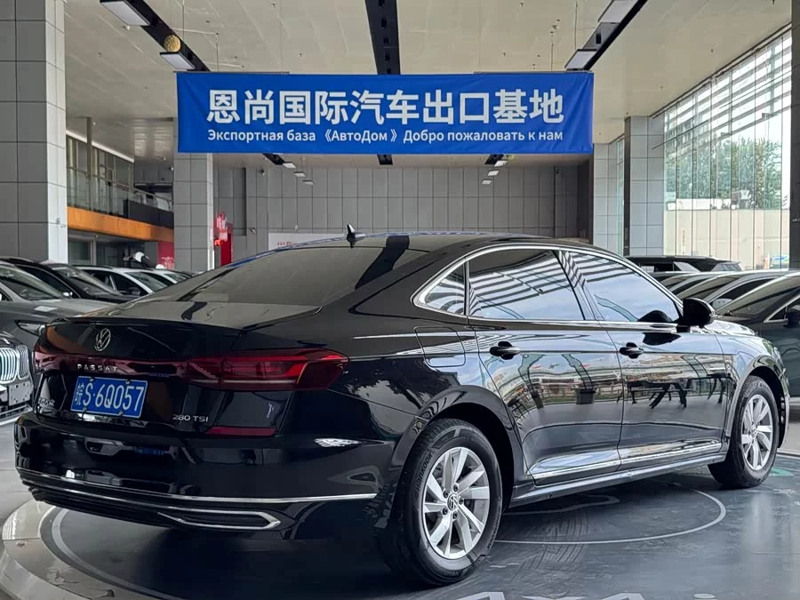 Volkswagen Passat