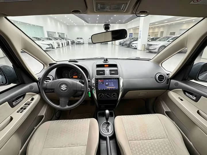 Suzuki SX4