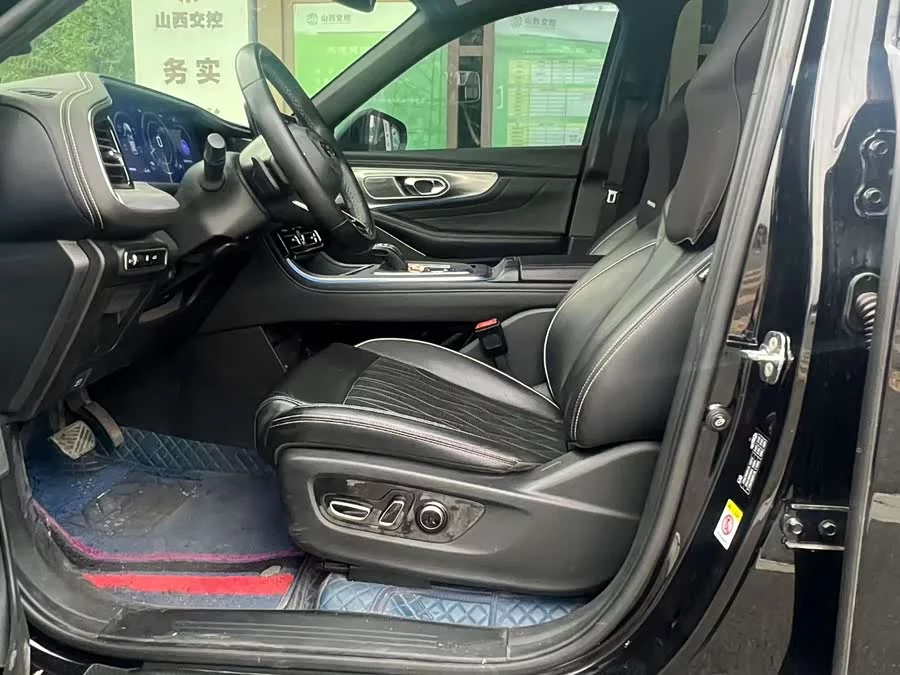 GAC Trumpchi GS8
