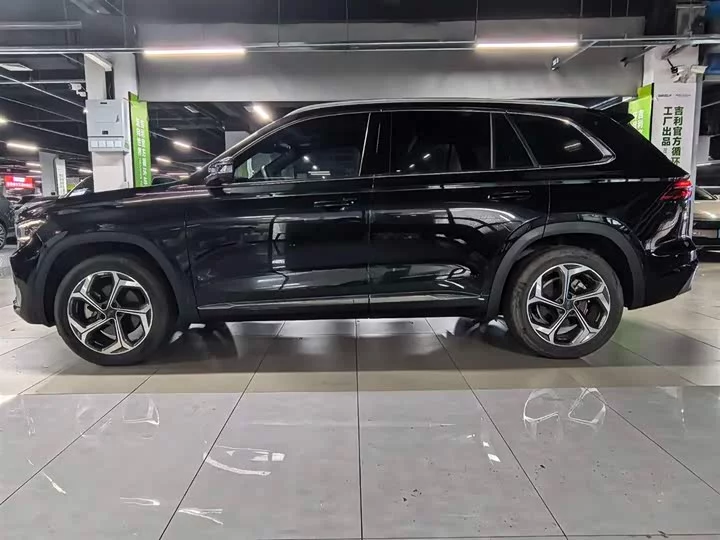 Geely Xingyue L