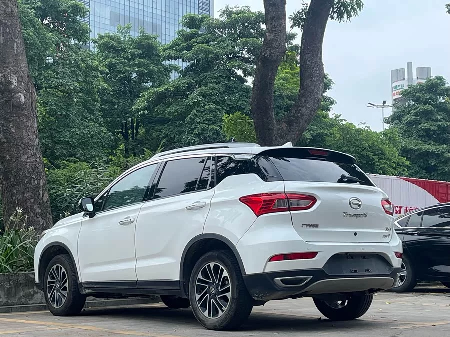 GAC Trumpchi GS4