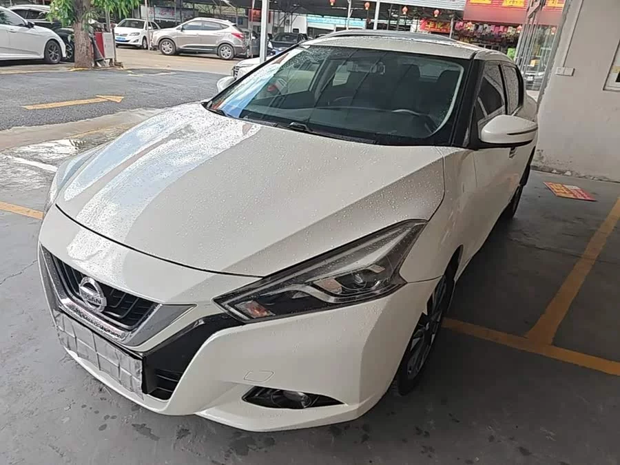 Nissan Bluebird